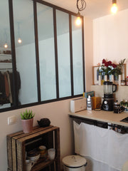 Joli 25 m2 refait à neuf en 2015.<br />Atelier d'artiste, lumineux, pratique,trè Paris, France Vivre en paix à Paris Entire rental unit vacation rental 6695354