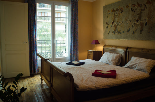 On the second floor (with lift) of a nice traditional parisian building, this en Lausanne, Switzerland Haven of peace in Paris Entire rental unit vacation rental 5138457