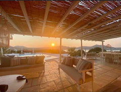 Dream Sea Villa up on a hill with incredible views, located just outside of the   Villa Penelope, Naoussa, Paros GR Cycladic home vacation rental 11772145