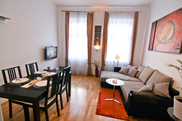 <b>The space</b><br />HOUSE AND ENVIRONMENT <br />The apartment is located in a  Vienna, Austria Comfortable city flat at Rennweg Entire rental unit vacation rental 242287