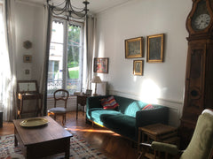 Appartement dans la Presque Ile, idéalement situé entre Terreaux et Croix Rousse Lyon, France Appart. cosy proche Terreaux +garage fermé. Entire rental unit vacation rental 750446119513323481