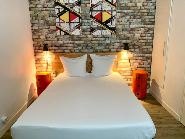 L'appartement est idéalement placé au coeur du centre du centre ville où vous po Bordeaux, France « L’Indus »: Appartement coeur de ville Entire rental unit vacation rental 20177494