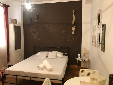 A lovely just renovated studio in the heart of Athens! Located at Excarchia neig London, England, United Kingdom Lovely studio in Athens city center Entire rental unit vacation rental 37789783