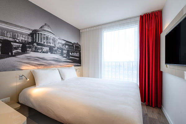 The B&B Hotel Brussels Centre Gare du Midi – your comfortable & smart choice in  Brussel, Belgium Room for two close from the Gare du Midi Room in hotel vacation rental 42873884