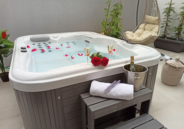 The air-conditioned units are furnished with parquet floors and feature a privat Athens, Greece Deluxe 1Bedroom Apartment  Terrace&Private Jacuzzi Entire rental unit vacation rental 43040792