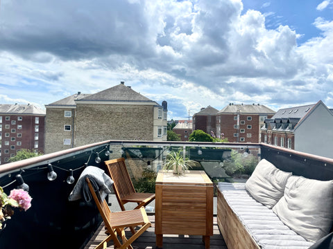 Apartment with private sunny roof top/balcony located in the center of Frederiks Copenhagen, Denmark CPH Apartment w. private  roof top close to Metro Entire condo vacation rental 636092167109381092