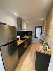 Profitez d'un logement élégant et central en plein cœur de bordeaux. <br />Entiè Morlaàs, France Charmant appartement au cœur de bordeaux Entire rental unit vacation rental 548241168852015152