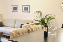 Everything you might need for your comfortable and enjoyable stay in Brussels.<b Belgium 2 Bedroom Apart. at Luxurious part of City Centre Entire rental unit vacation rental 21778199