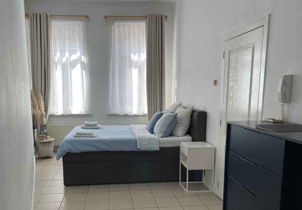 From this central located stay, everything is within reach.  Private studio in Antwerp Entire condo vacation rental 673015217184901375