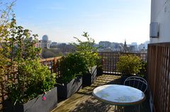 Modern, completely refurbished open-plan apartment, living area, office area, ki Paris, France Large Appt 85m2  with 45M2  terrace Entire rental unit vacation rental 5936580
