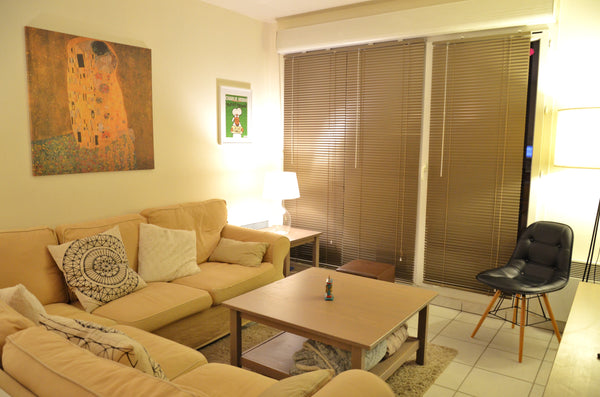 Dans une résidence calme, chambre de 11m² et 3 couchages. Vous aurez également a Lyon, France Chambre 3 personnes Jean Macé / Halle Tony Garnier Private room in rental unit vacation rental 22886749