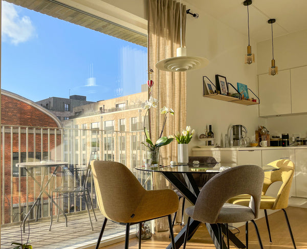 Kick back and relax in this calm, stylish space in Carlsberg Byen. 10 minutes aw  Cozy, sunny apartment in Carlsberg Byen Entire condo vacation rental 671507785251956898