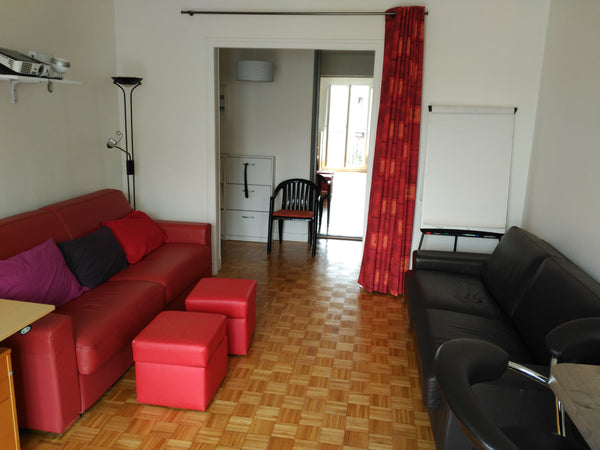 Very lovely to stay :-)<br />Apartment 63m2 quiet, bright, facing south with bal Paris, France Beautiful flat, quiet and sunny with balcony, 63m2 Entire rental unit vacation rental 18495995