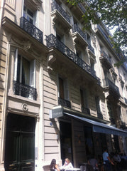 Located at Franklin Roosevelt metro station, close to Champs Elysées -Paris 8th  Paris, France Flat of 18m² close to Champs Elysées - 75008 Entire rental unit vacation rental 20149064