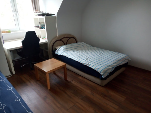 the flat hat 2 separates rooms .i will be in the second room..you need to use th Vienna, Austria Room to rent in Vienna:) long Term also possible Private room in rental unit vacation rental 37648294