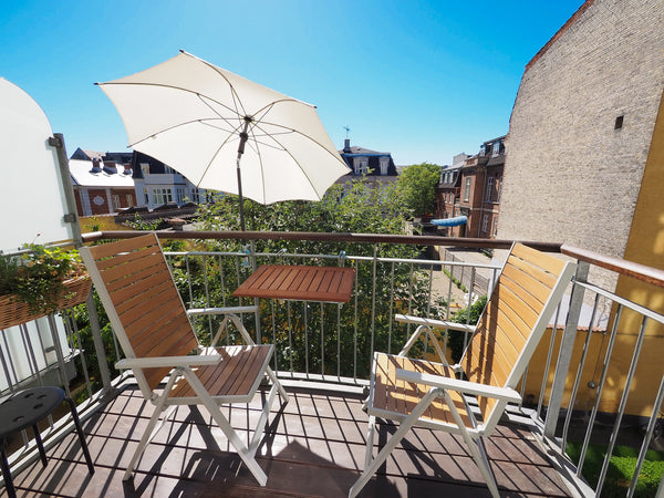Charming sunny apartment in the fantastic neighbourhood of Vesterbro. Here you a Copenhagen, Denmark Sunny Vesterbro apartment with balcony Entire rental unit vacation rental 25915119