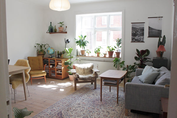 Welcome to our nicely furnished classic Copenhagen 2-room apartment! We're situa Copenhagen, Denmark Bright, personal & comfy Scandinavian 2-room Entire condo vacation rental 24553311