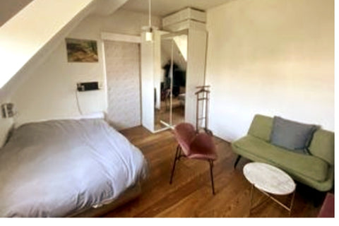 Your family will be close to everything when you stay at this centrally-located  Mountain View, CA Lovely Historic Studio in the heart of Brussels Entire rental unit vacation rental 50566111