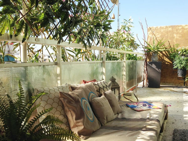 Feel Athenian For A While in a super-cozy rooftop flat with private terrace gard Chêne-Bougeries, Geneva, Switzerland Athenian For a While II - Amazing Rooftop Flat Entire rental unit vacation rental 564984109759448867