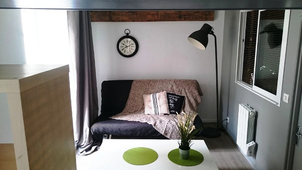 Idéalement situé dans le centre historique classé au patrimoine mondial par l'UN Écully, France Home GAILLETON Entire rental unit vacation rental 12952611