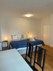 Hello and welcome to Vienna! <br /><br />Lovely room in a nice modern apartment. Vienna, Austria Deluxe double room with balcony Private room in serviced apartment vacation rental 50590020