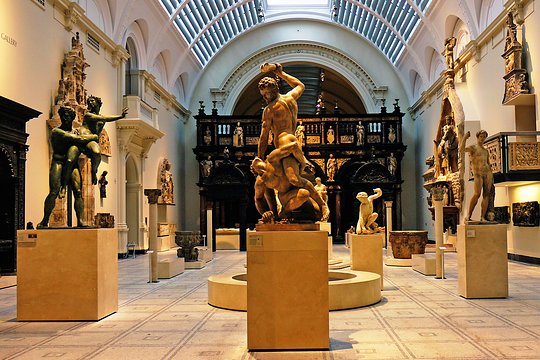 Private Victoria and Albert Museum Tour!  Private Tours and Travel Guide Europe London CITY London Destination Tour