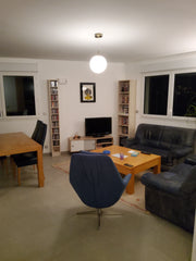 Visitez Lyon à partir de ce pied à terre calme et chaleureux idéalement situé à  Lyon, France Lyon, bel appartement de 72m2 dans residence calme Entire rental unit vacation rental 53234232