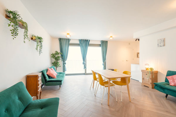 A bright, large and newly renovated apartment right in the city center, surround Antwerp, Belgium City Loft Residence in heart of Antwerp 2 Entire rental unit vacation rental 720213406080192710