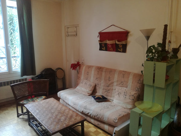 Charmant studio au calme dans un quartier animé, vous pourrez profiter de ce stu Paris, France Paris : Studio agréable et chaleureux Entire rental unit vacation rental 17800220