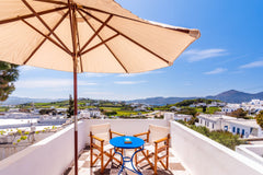 The private house Venus' Ηug is located in Plaka, the Capital town and most pict Plaka, Greece Venus' Hug in Plaka Cycladic home vacation rental 31368620