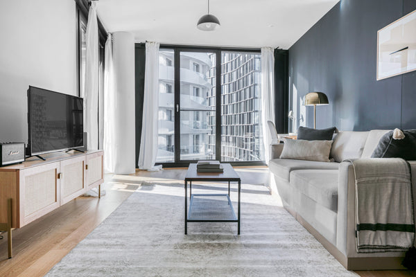 Feel at home wherever you choose to live with Blueground. You’ll love this prett Vienna, Austria Favoriten 1BR w/ Gym & Lounge, nr Hauptbahnhof Entire rental unit vacation rental 548937880436684920