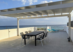 Das Penthouse (Nr.2) fasziniert mit seinem "überragenden Blick" vom Balkon aus ü  Modernes Penthouse mit Pool - direkte Strandlage Entire townhouse vacation rental 51140599