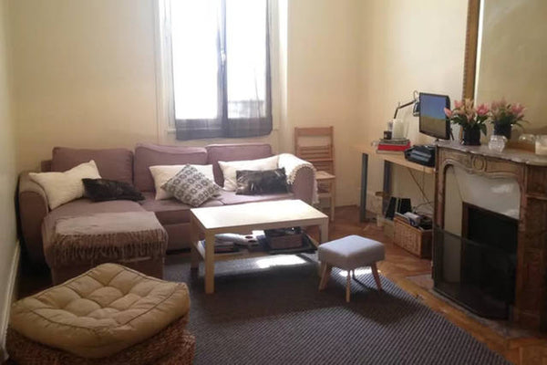 My place is located in a nice parisian arrondissement. It is close to the Champs Paris, France Cosy two rooms appartment Entire rental unit vacation rental 13664733