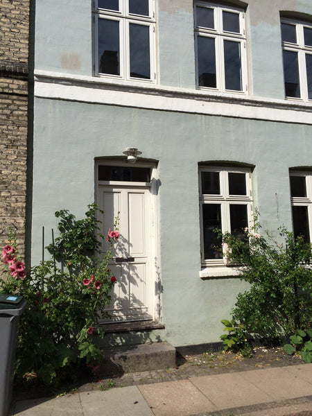 On small private room in an old townhouse in the heart of Copenhagen. Access to  Copenhagen, Denmark Pivate rooms 15 min walk to center Private room in home vacation rental 3336629