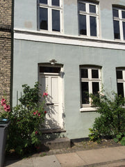 On small private room in an old townhouse in the heart of Copenhagen. Access to  Copenhagen, Denmark Pivate rooms 15 min walk to center Private room in home vacation rental 3336629