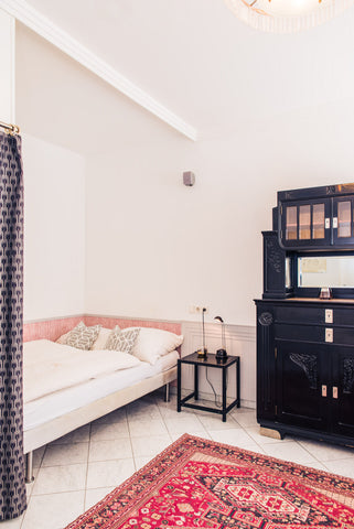 Anrold Schönberg apartment is located in a quiet side street in a lovely renovat Vienna, Austria Arnold Schönberg Apartment Entire rental unit vacation rental 22236937