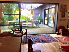 Dans maison  atypique du Bouscat de 130m2, chambre (lit en 160) avec salle de ba  Chambre/s.de.b au Bouscat maison/jardin. Private room in villa vacation rental 24617381