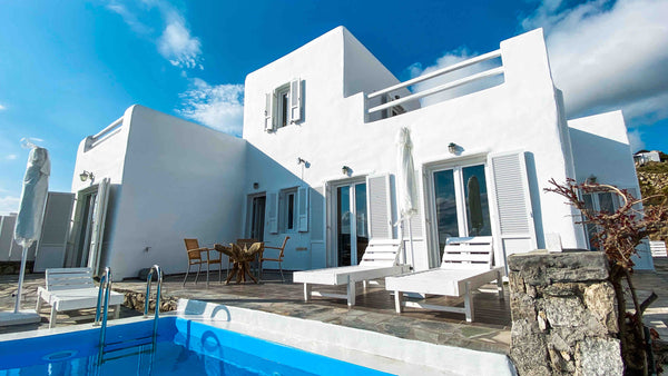 A private villa located in Ornos with private swimming pool. It can accommodate  Greece Villa with private pool near Mykonos town&beach Entire villa vacation rental 39295287