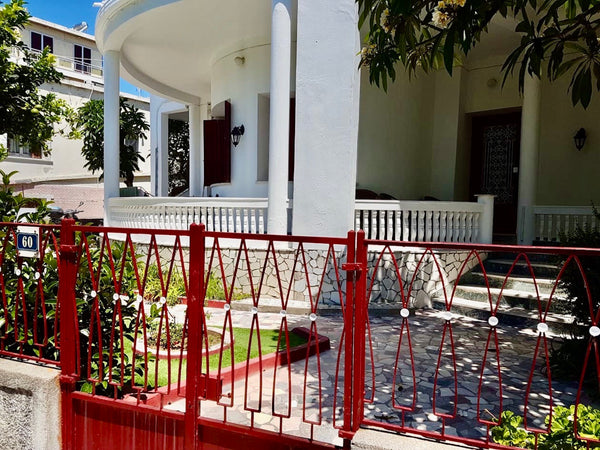 Located in the Metropolis area, a quiet neighbourhood, within a 5-minute walk fr Rhodes, Greece The Metropolis Residence Rhodes Entire home vacation rental 38599610