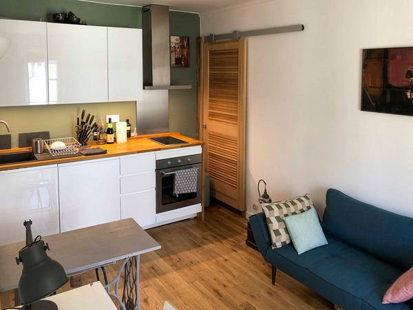 Beautiful flat in the heart of Le Marais, a historical and busy area, 5 min walk Paris, France CHARMING FLAT IN THE HEART OF LE MARAIS Entire rental unit vacation rental 588211