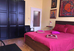 Das Apartment befindet sich in einem der schönsten und ältesten Bezirke Wiens: I Vienna, Austria Zentral, 15 Minuten mit U-Bahn ins Stadtzentrum ! Entire rental unit vacation rental 33848001