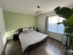 Rijhuis in Hemiksem op 15min rijden van TML of 10min via trein. Volledige huis t  Volledig huis Entire townhouse vacation rental 655399733471464126