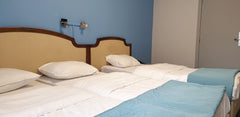 This room includes a TV, free Wi-Fi and a private bathroom.Room Facilities: Show Etterbeek, Belgium Hotel Derby - Family room 5 pers Private room in bed and breakfast vacation rental 42185946