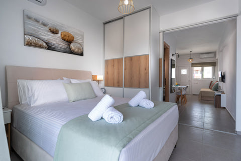 A&M Elegant Home is located close to Koutsounari and it is 350 metres away from  Heraklion, Greece A&M Elegant Apartment Entire rental unit vacation rental 50047597