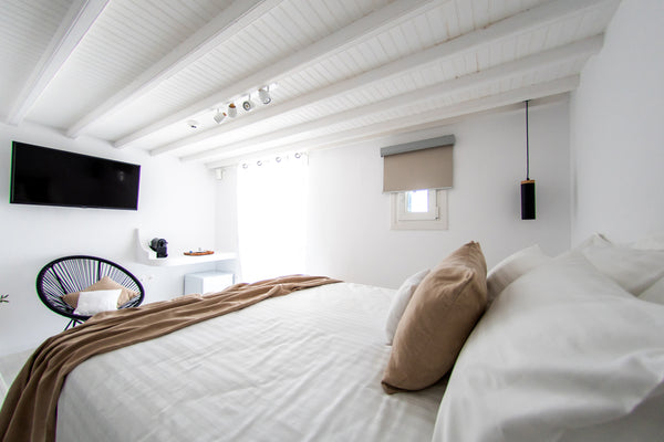 A unique atmosphere space in the most traditional area of Mykonos town, minutes  Athens, Greece anamnisi Mykonos(afroditi) Room in boutique hotel vacation rental 33545655