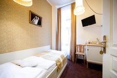Sleeps 1 person in a single bed.<br /><br />Includes:<br />Boutique design room   Single Room Room in hotel vacation rental 42732967