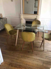 Wonderful 1 bedroom apartment with a new kitchen, bathroom, living room and dini Meilen, Switzerland Eiffel Tower, one bedroom- sleeps 4 Entire rental unit vacation rental 18474095