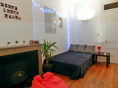 Bienvenue chez moi !<br /><br />Mon appartement est en plein centre : à 10 min à Lyon, France Appartement calme 10 min Part Dieu Entire rental unit vacation rental 9466272