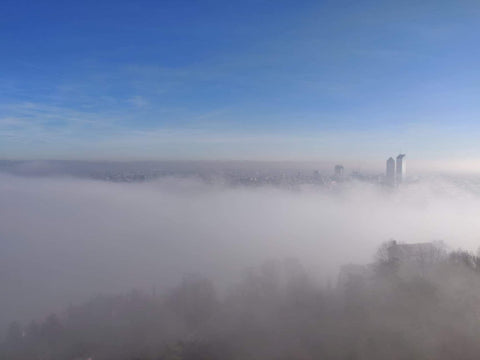 🏕️ L'appart est situé sur le plateau de la croix rousse, au 11e étage d'un immeu  Lyon - Chambre lumineuse avec vue panoramique Private room in rental unit vacation rental 660643107497089215