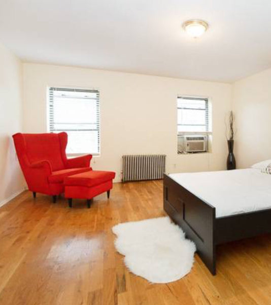 Family owned Brownstone apartment. Safe neighborhood 1 block away from subway go  Rental unit in Brooklyn · 1 bedroom · 1 bed · 2 baths Private room in rental unit vacation rental 16269161